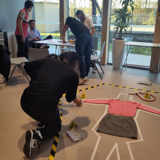 Comment expliquer l'engouement autour des Escape Games et Murder Parties à la maison ?